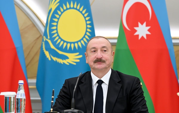 Azərbaycan və Qazaxıstan prezidentləri mətbuata bəyanatlarla çıxış ediblər