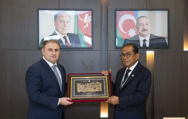 Azərbaycan beynəlxalq silah sərgisində 180 adda hərbi məhsulu nümayiş etdirir