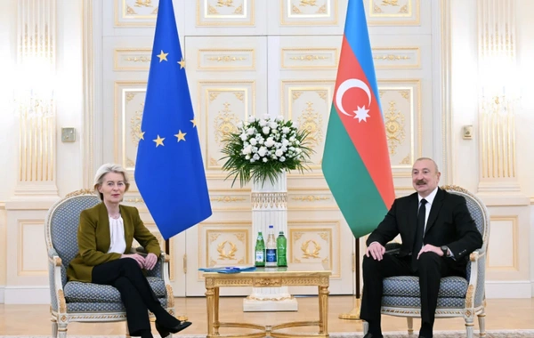 İlham Əliyev və Ursula Fon der Lyayen mətbuata bəyanatlarla çıxış edirlər