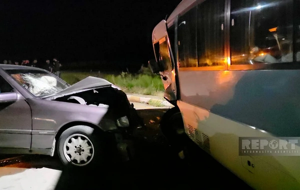 Naxçıvanda minik avtomobili avtobusla toqquşub, 3 nəfər xəsarət alıb