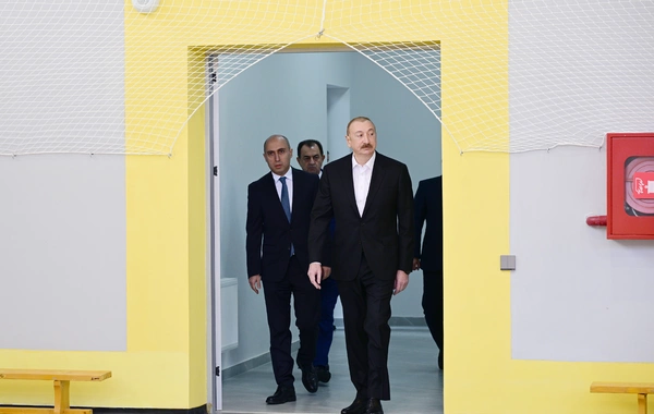 İlham Əliyev Lənkəran Dövlət Peşə Təhsil Mərkəzinin açılışında iştirak edib