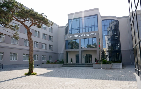 Suraxanıdakı məktəbdə şagirdin hədəsi səbəbindən dərslər dayandırılıb? - RƏSMİ