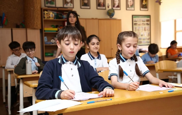 IV və VI siniflərdə təhsilalanların yerdəyişməsi müvəqqəti dayandırılır
