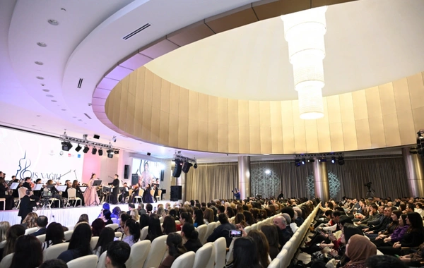 Qəbələdə "Qış nağılı" II Beynəlxalq Musiqi Festivalının açılışı olub