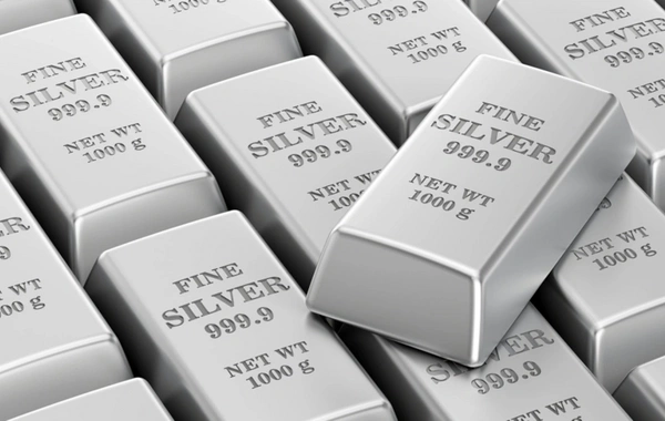 Gümüş bazarında tarixi rekord: 82 dollar həddini aşdı