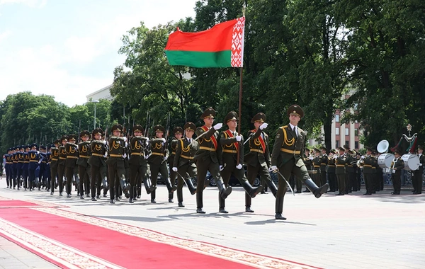 Kərim Vəliyev belaruslu həmkarı ilə regional təhlükəsizliyi müzakirə edib