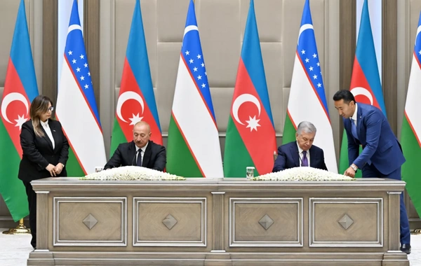 Daşkənddə Azərbaycan-Özbəkistan sənədlərinin imzalanması və mübadiləsi mərasimi olub