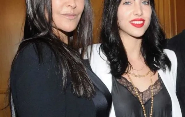 Hülya Avşar: "Artıq nənə olmaq istəyirəm"