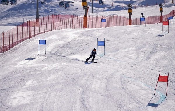 Xizək yarışı üzrə Heydər Əliyev Kuboku keçirilib