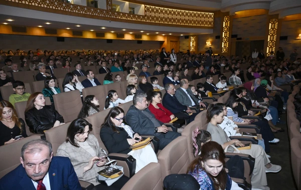 "Mən, Lalə, bir də Şerlok Holms 2" filminin ikinci mövsümü ictimaiyyətə təqdim olunub