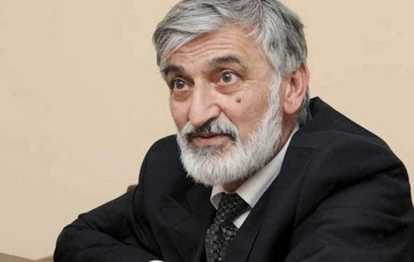 Xalq artisti xəstəxanaya yerləşdirildi