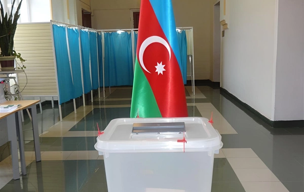Bəzi dairə seçki komissiyalarının tərkibinə dəyişiklik edilib