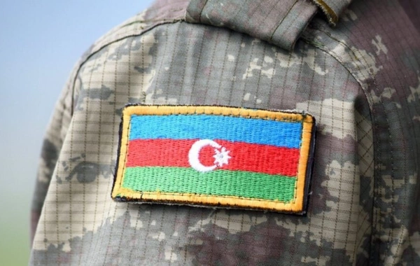 Bu hallarda hərbi vəzifəlilərin maaşları saxlanılacaq