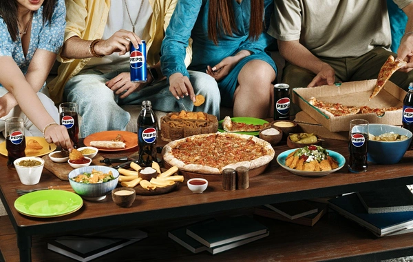 "Pepsi" 120 ölkədə vizual görkəmini dəyişərək 14 ildən sonra yeni görünüşünü təqdim edir - FOTO