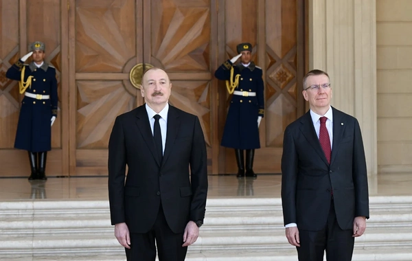 Latviya Prezidentinin rəsmi qarşılanma mərasimi olub