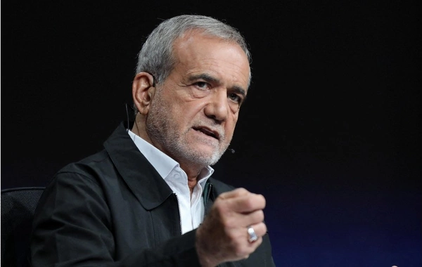 Pezeşkian Netanyahunun iranlıları etiraza çağırmasını pisləyib