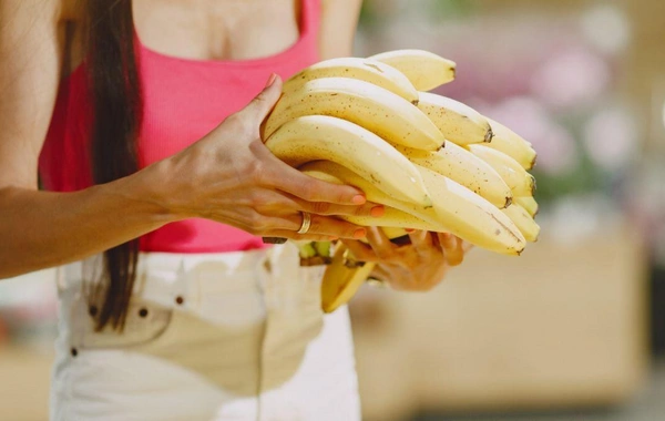 Hər kəsin faydalı bildiyi banan bu şəxslər üçün təhlükəlidir