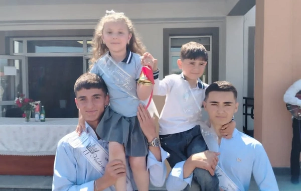 Xankəndi, Xocalı və Ağdərə məktəblərində "Son zəng" çalınıb