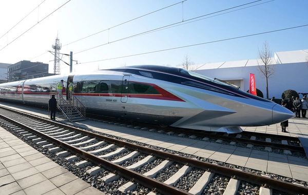 Çinin vakuum qatarından yeni rekord - 2 saniyəyə 700 km/saat sürət yığıacaq