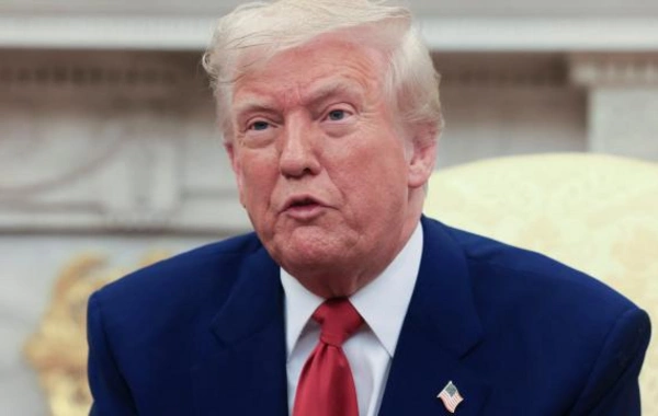 Dolları istəsəm, aşağı-yuxarı hərəkət etdirə bilərdim - Tramp