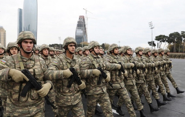 Hərbi qulluqçuların pul təminatı qaydalarında DƏYİŞİKLİK