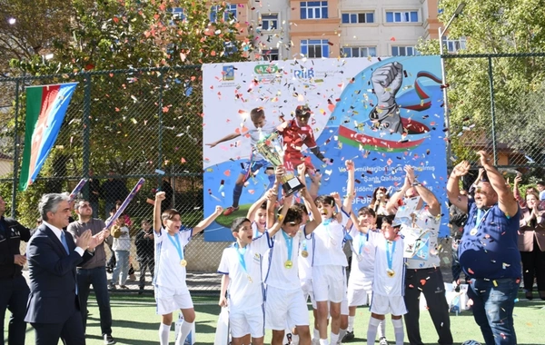 Bakıda Leyla Əliyevanın təşəbbüsü ilə keçirilən minifutbol turniri yekunlaşıb