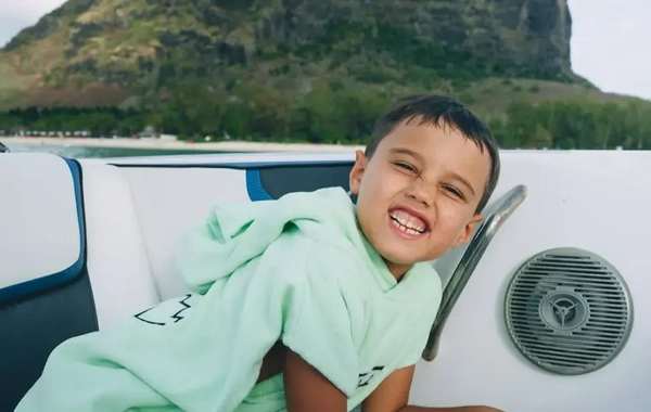 Timati showed how he vacations in Mauritius with two children and his beloved