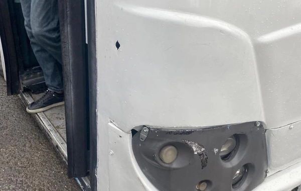 Avtobus xarab oldu - Sərnişinlər YOLDA QALDI Avtobus xarab oldu - Sərnişinlər YOLDA QALDI