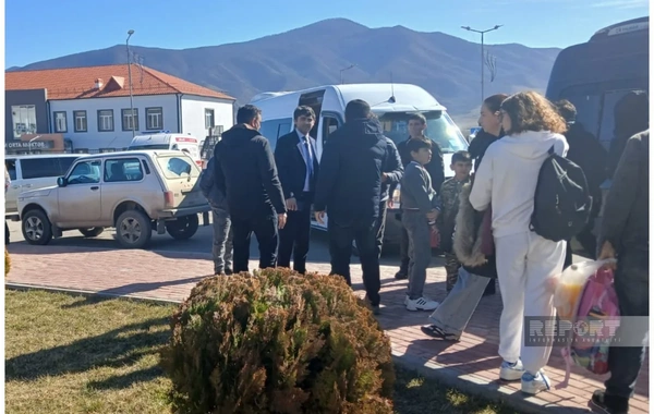 Переселившимся в Ходжалы 30 семьям вручены ключи от квартир