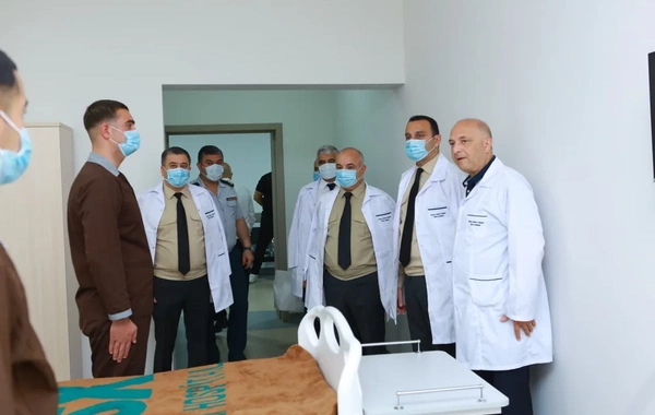 Hərbi Prokurorluğun rəhbər şəxsləri DSX-nin hospitalını və hərbi hissələrini ziyarət edib