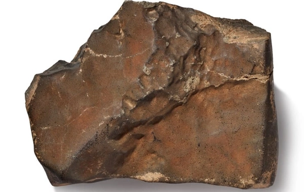 Marsdan düşən meteorit  5,3 milyon dollara satıldı