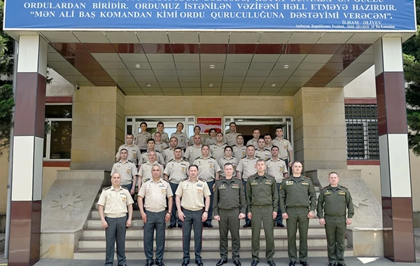 Azərbaycan və Belarus arasında hərbi obyektlərin mühafizəsi müzakirə olunub