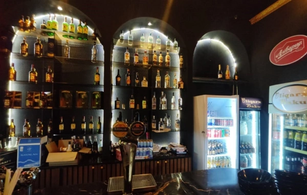 Bakıda məşhur restoranda
