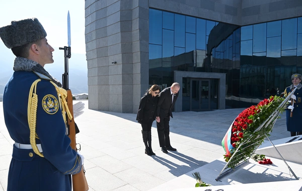 Prezident İlham Əliyev Xocalı Soyqırımı Memorialının açılışında iştirak edib