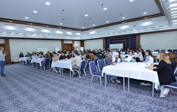 "Elm və təhsil yeniliklərinin media təqdimatı" mövzusunda təlim keçirilib "Elm və təhsil yeniliklərinin media təqdimatı" mövzusunda təlim keçirilib
