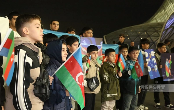 Dünya çempionatında uğurla çıxış edən yunan-Roma güləşçilərimiz Vətənə dönüblər
