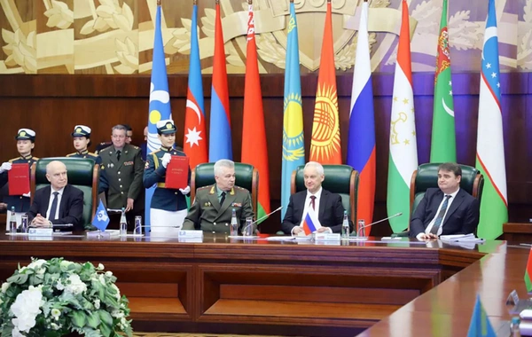 Zakir Həsənov MDB Müdafiə Nazirləri Şurasının növbəti iclasında iştirak edib