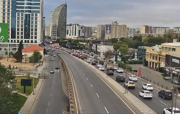 Paytaxtda sıxlıq olan küçələrin SİYAHISI
