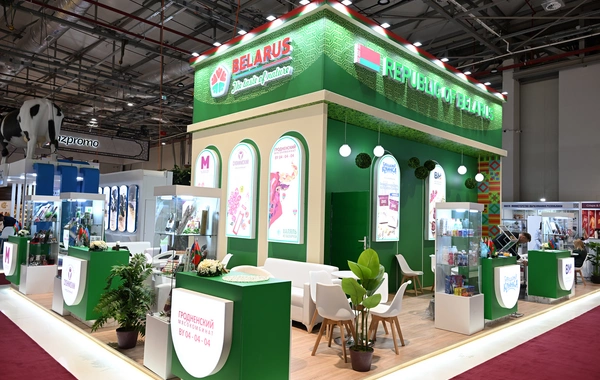 İlham Əliyev 19-cu "Caspian Agro Week" və 31-ci "InterFood Azerbaijan" sərgiləri ilə tanış olub