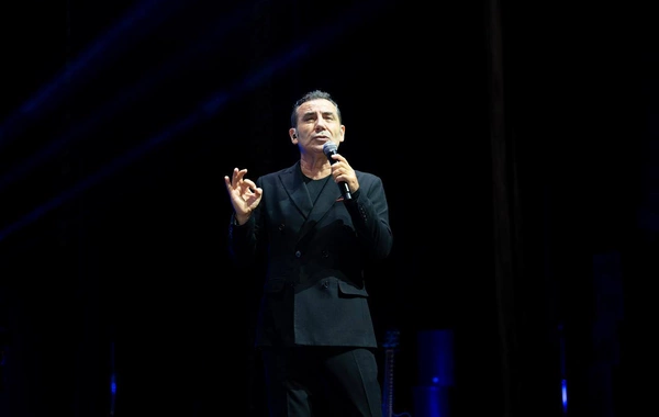 Ferhat Göçerin möhtəşəm Bakı konsertindən GÖRÜNTÜLƏR