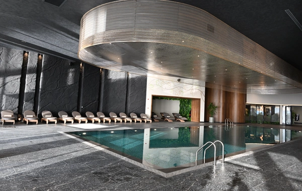 İlham Əliyev Şamaxıda "Meysari Grand Hotel & SPA" kompleksinin açılışını edib