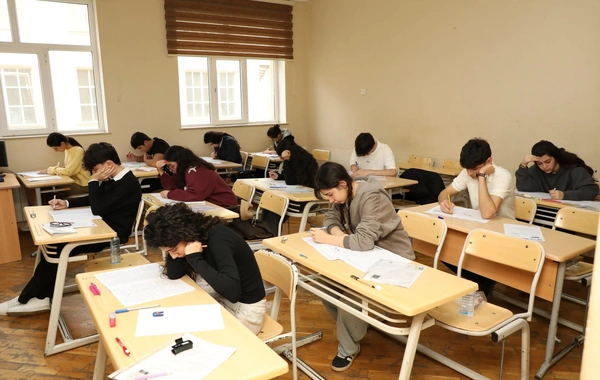 Oxuyub-yazmağı bacarmayan 9-cu sinif şagirdlərinin sayı açıqlanıb