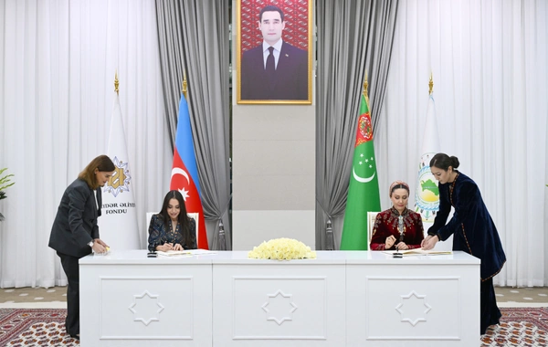 Heydər Əliyev Fondu və Qurbanqulu Berdiməhəmmədov adına xeyriyyə Fondu anlaşma memorandumu imzalayıb