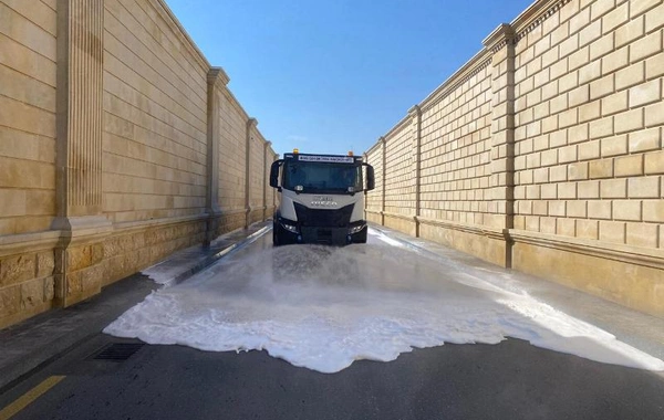 Bu gün paytaxtın 556  küçəsi yuyuldu