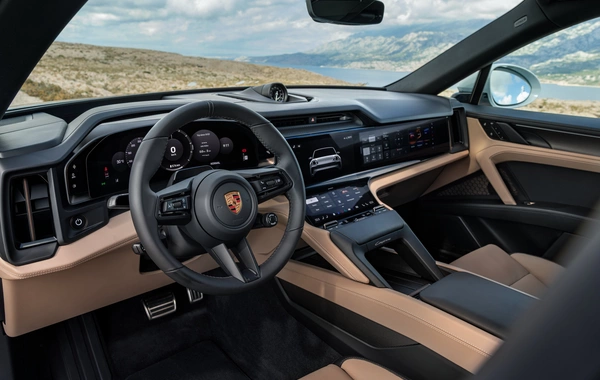 İkonadan ilhamlanıb: Yeni Porsche Cayenne Coupe Electric