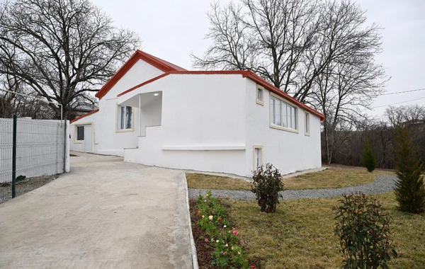 Президент Ильхам Алиев ознакомился с работами, проделанными в селе Чылдыран Агдеринского района