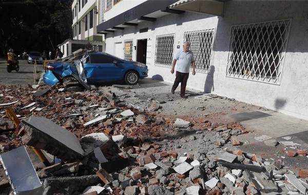Kolumbiyada 7,4 bal gücündə zəlzələ: Dağıntılar altında qalanlar var - DƏHŞƏTLİ KADRLAR
