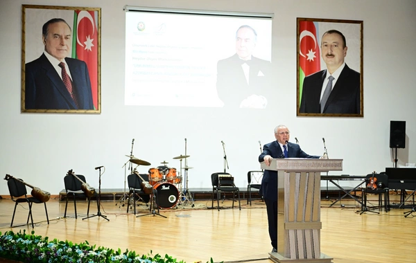 Şəkidə "Ümummilli Lider Heydər Əliyev və Azərbaycanın mədəniyyət dəyərləri" mövzusunda tədbir keçirilib
