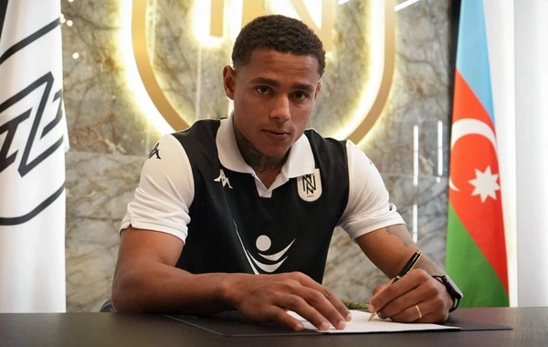 Neftçi yeni futbolçusunun transferini açıqlayıb