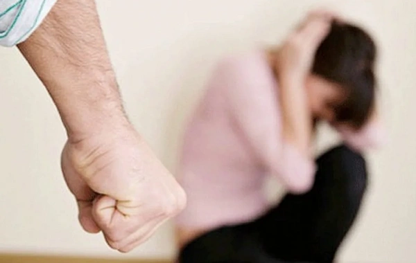 Arvadını xüsusi amansızlıqla öldürən şəxs: Hadisədən sonra özümə də xəsarət yetirdim